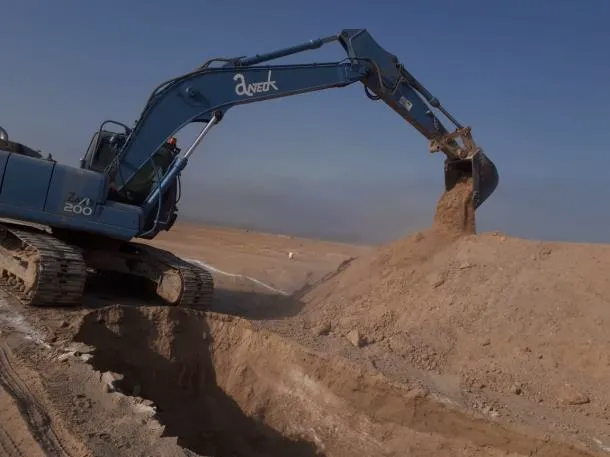 Ditch and Berm Works Image